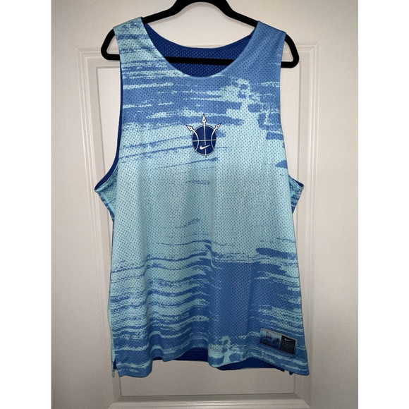 Nike Standard Issue Mesh Basketball Jersey Men's Large DV9606-482 Reversible XL - Picture 1 of 13